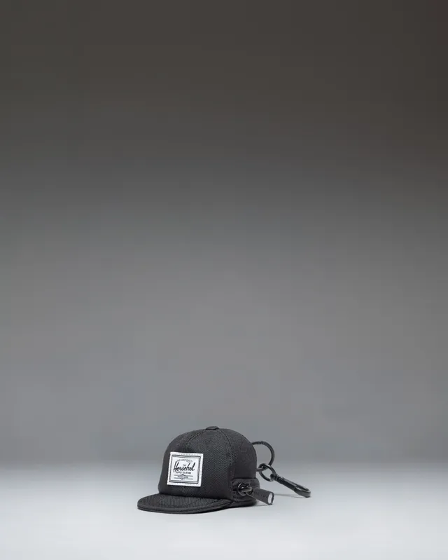 herschel-supply-sylas-classic-cap-bag-charm-porte-cl-s-casquette-avec-pochette-z image 1