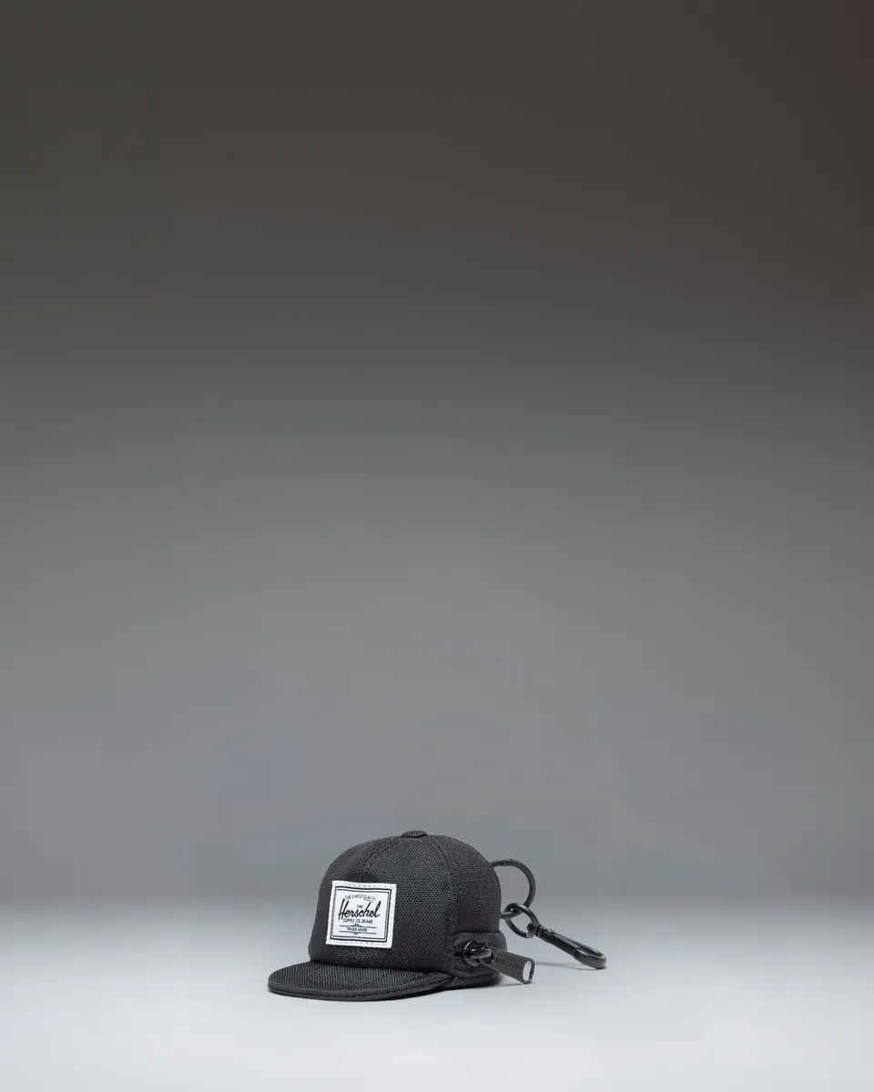 herschel-supply-sylas-classic-cap-bag-charm-porte-cl-s-casquette-avec-pochette-z image 1