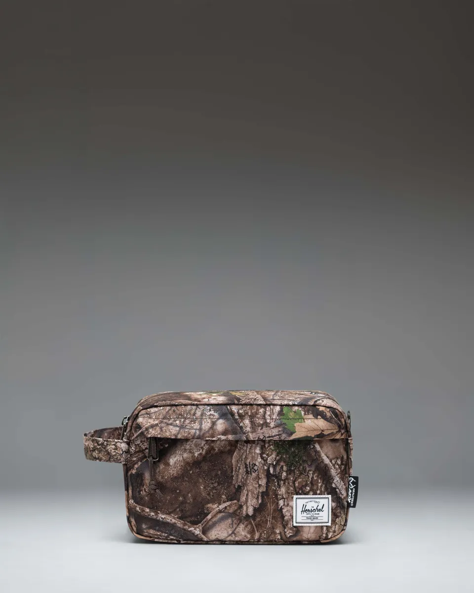 herschel-supply-realtree-chapter-travel-kit-trousse-de-toilette-camo-apx image 1