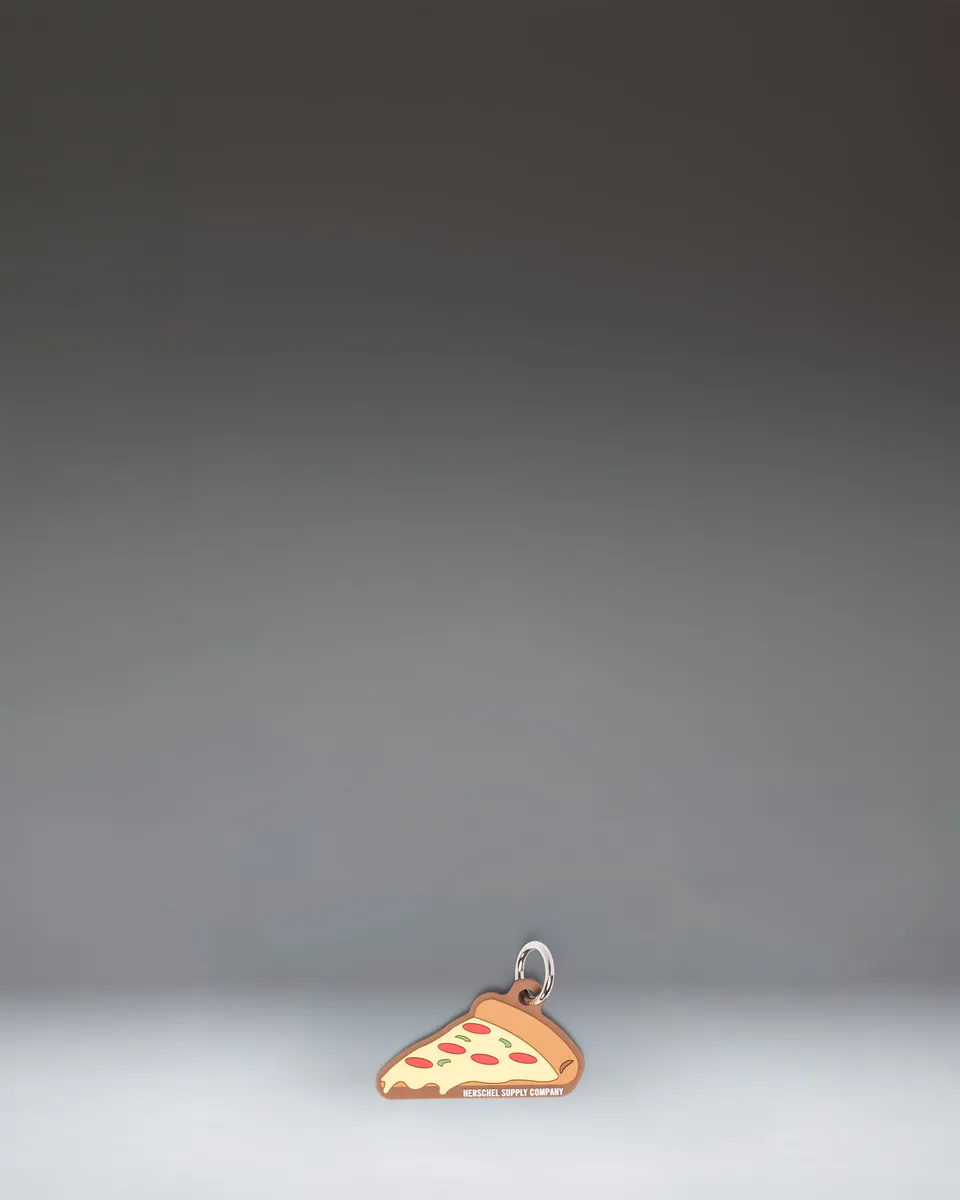 herschel-supply-pizza-bag-charm-porte-cl-s-breloque-pizza-en-silicone-avec-annea image 1