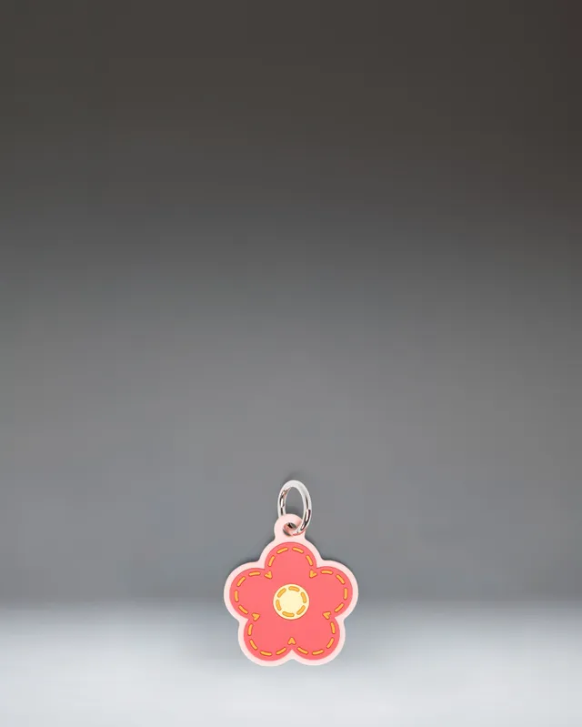 herschel-supply-daisy-bag-charm-porte-cl-s-charm-fleur-marguerite-en-silicone-av image 1