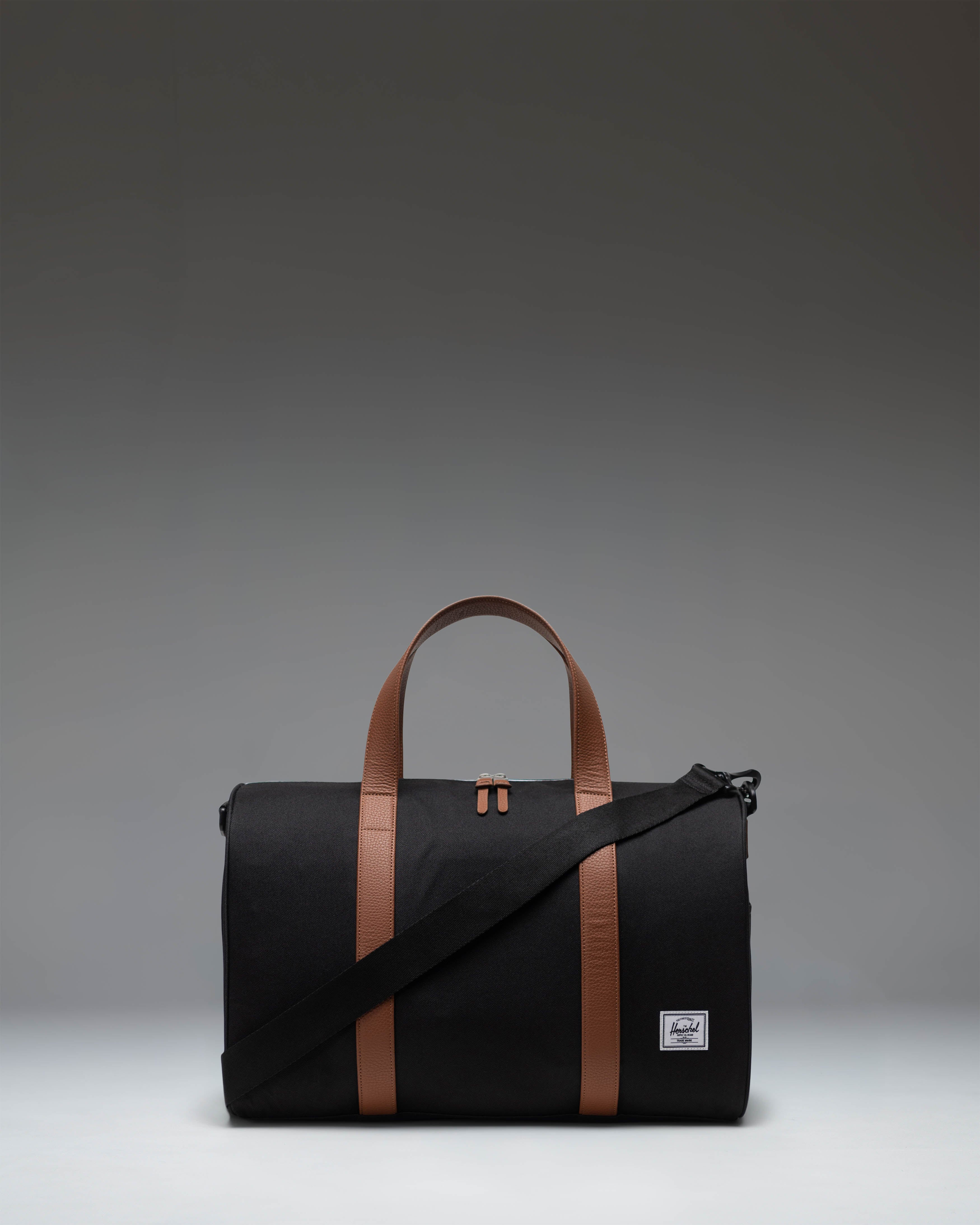 herschel-supply-novel-carryon-duffle-sac-de-voyage-cabine-43-l-avec-housse-ordin image 1