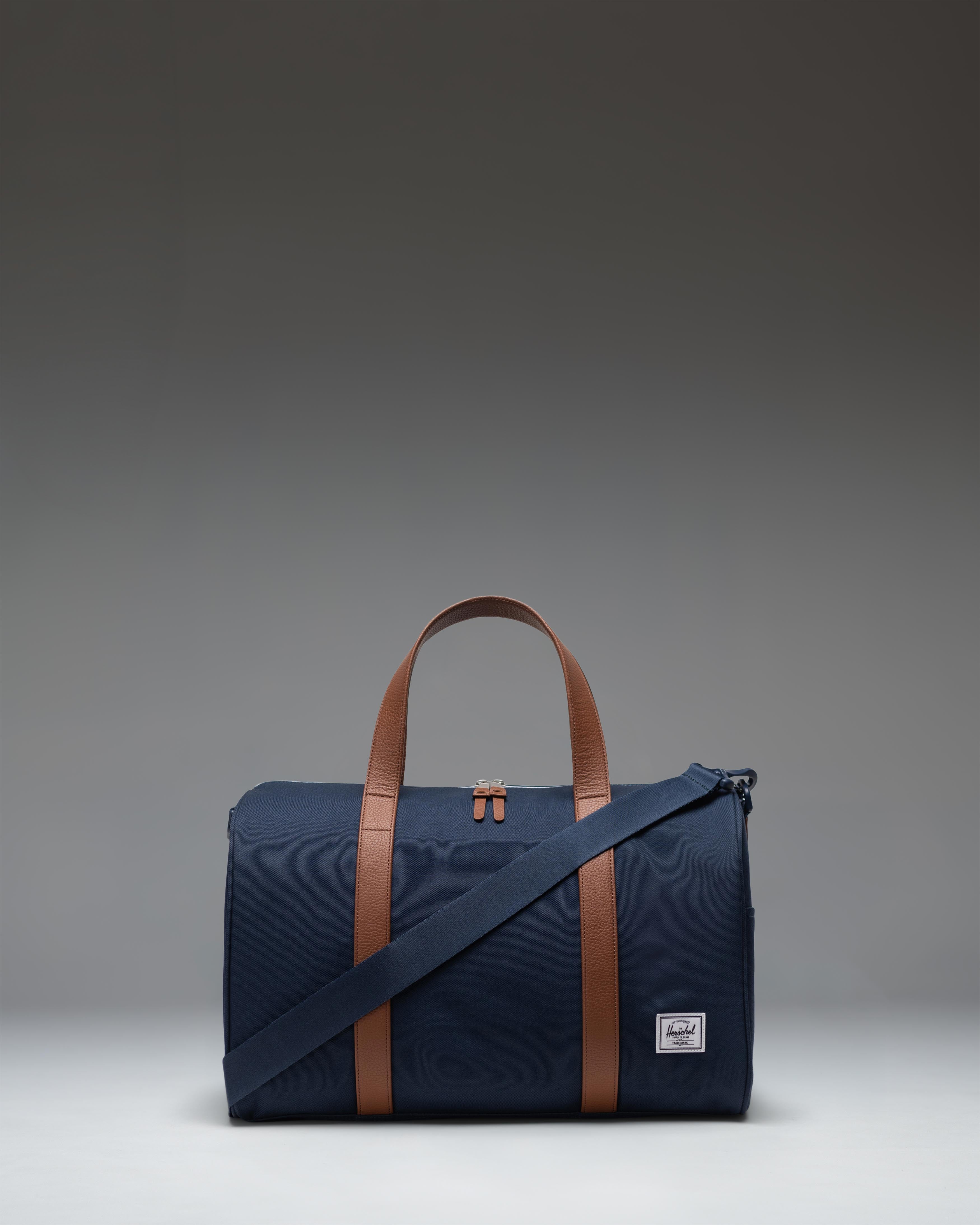 herschel-supply-novel-carryon-duffle-sac-de-voyage-cabine-43-l-avec-housse-ordin image 2