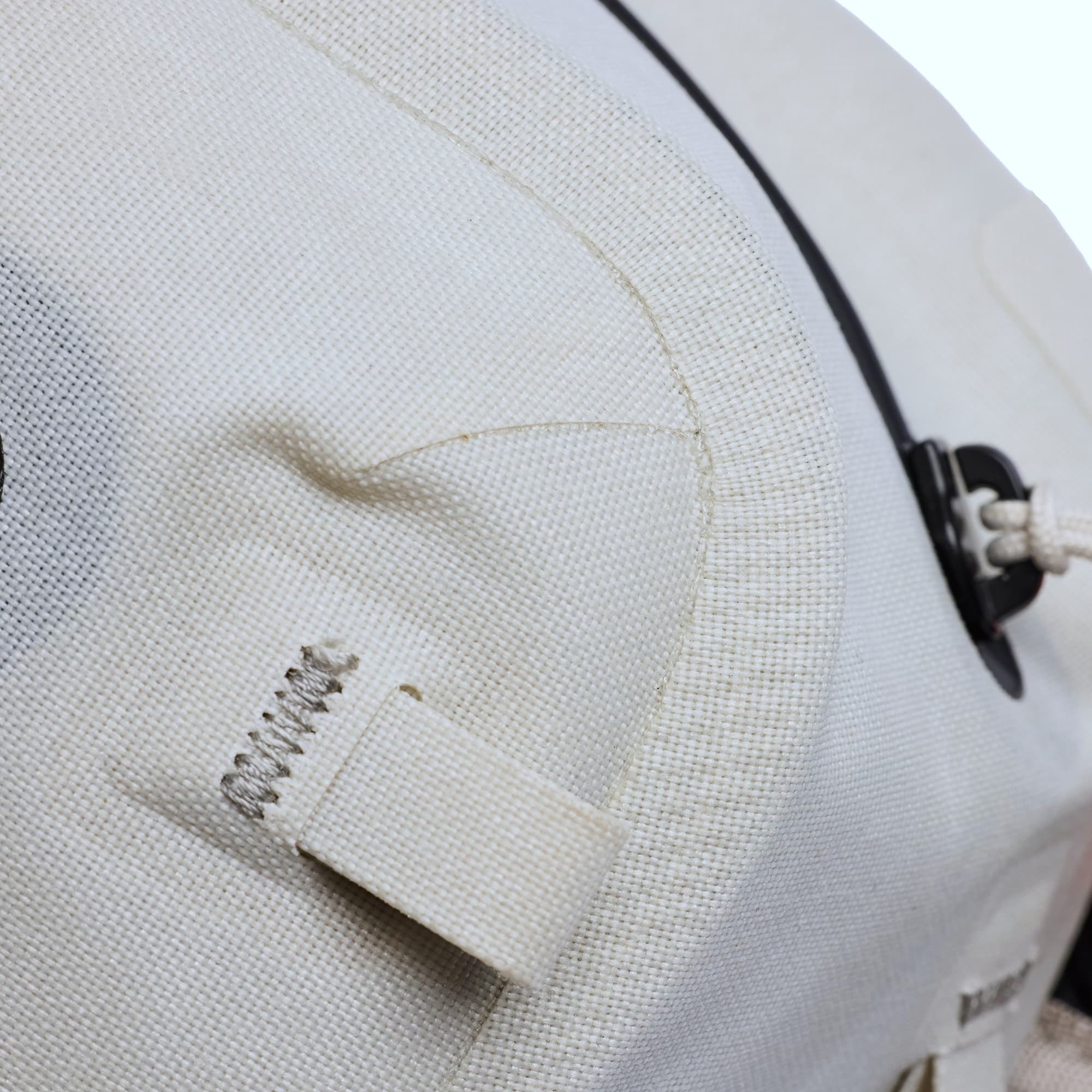 chrome-industries-kadet-wp-sling-sac-bandouli-re-9l-tanche-coutures-soud-es image 7