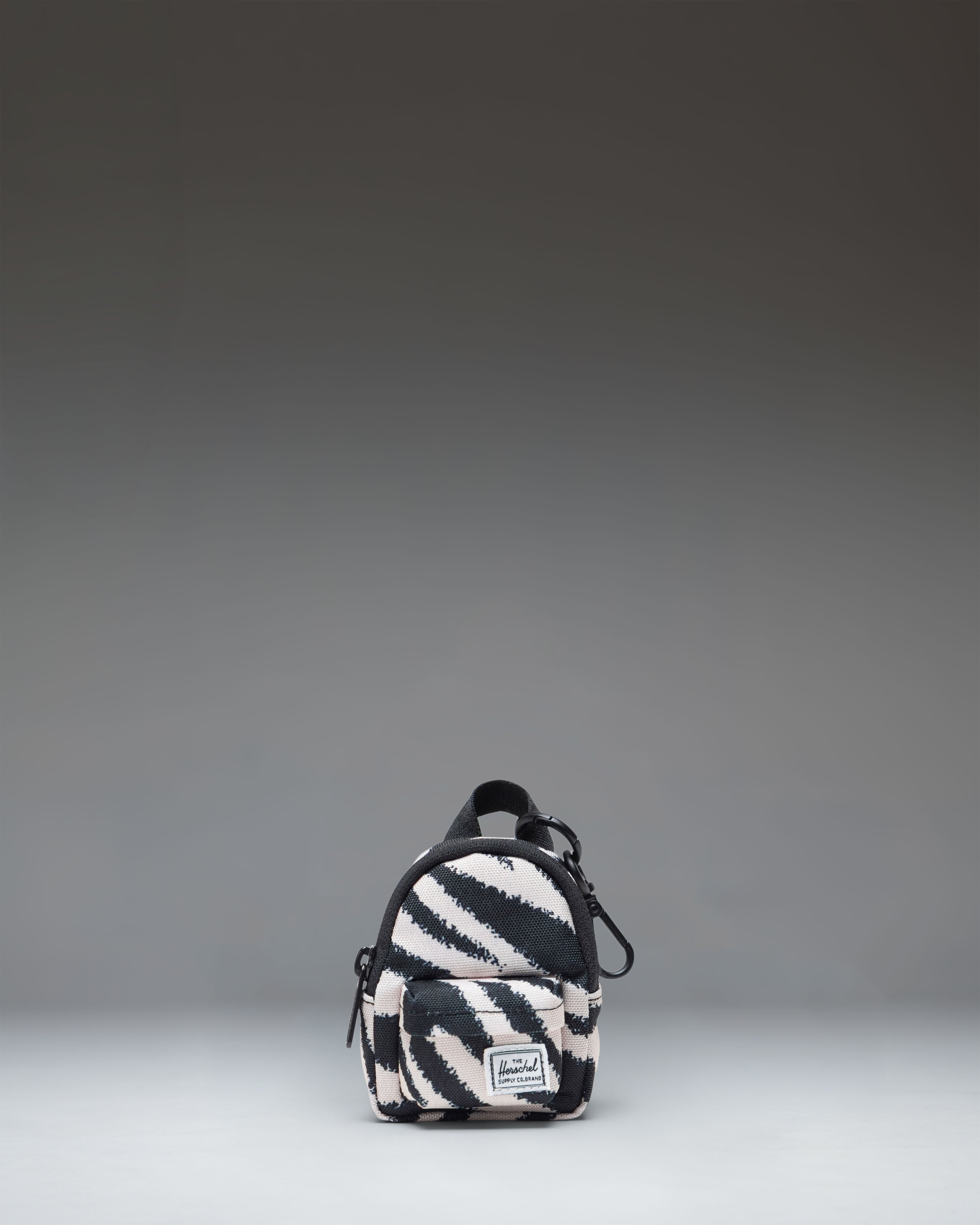 herschel-supply-classic-backpack-bag-charm-mini-sac-porte-cl-s-avec-clip-m-talli image 2