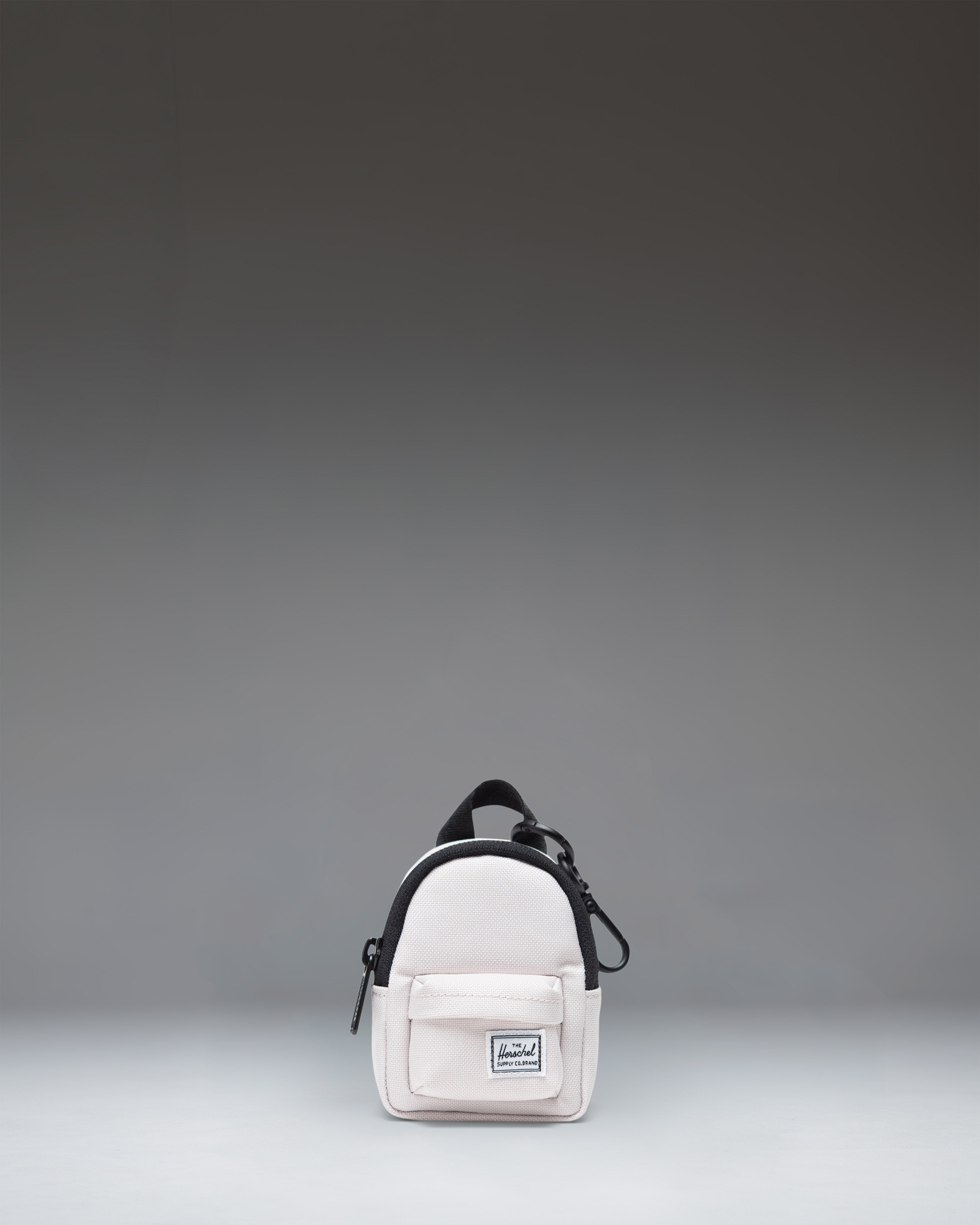 herschel-supply-classic-backpack-bag-charm-mini-sac-porte-cl-s-avec-clip-m-talli image 3