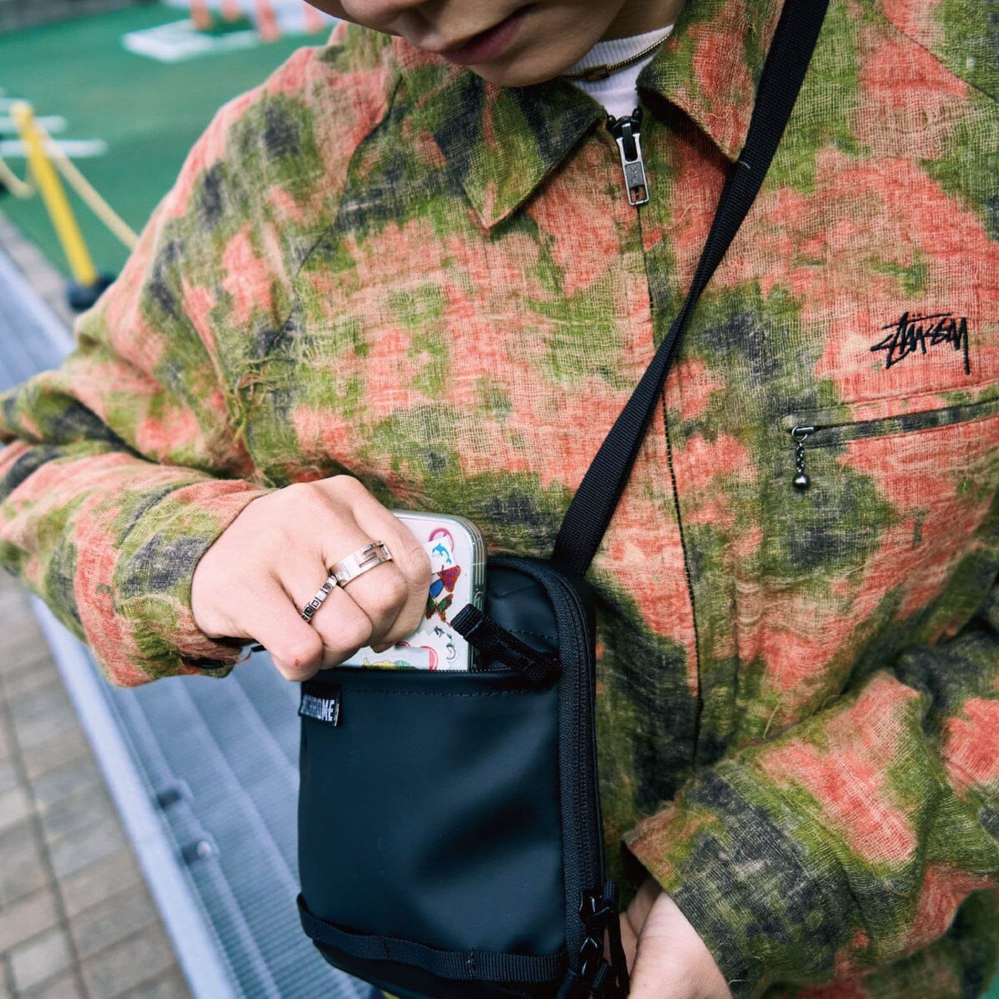 chrome-industries-pac-pouch-2l-pochette-compacte-accord-on-pour-l-essentiel image 8